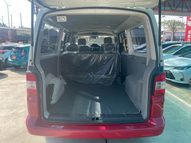 福斯✅T5✅平頂✅長軸✅柴油✅一手車✅露營車✅車泊✅車宿✅車床✅野營✅二手  第13張相片