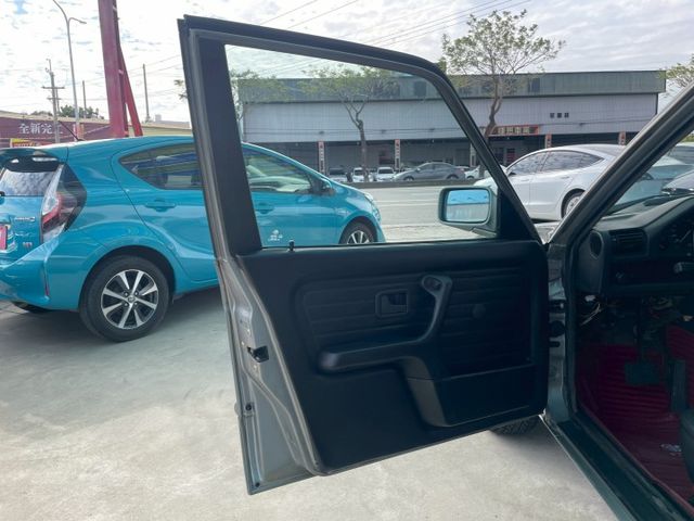 ✅復古✅古董車✅318I✅總代理✅BMW✅整車原廠✅原汁原味✅台灣省舊式車牌✅收藏  第8張相片