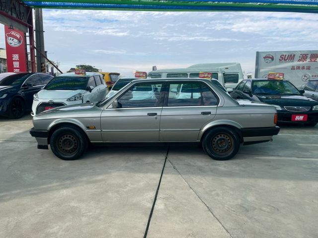 ✅復古✅古董車✅318I✅總代理✅BMW✅整車原廠✅原汁原味✅台灣省舊式車牌✅收藏  第12張相片
