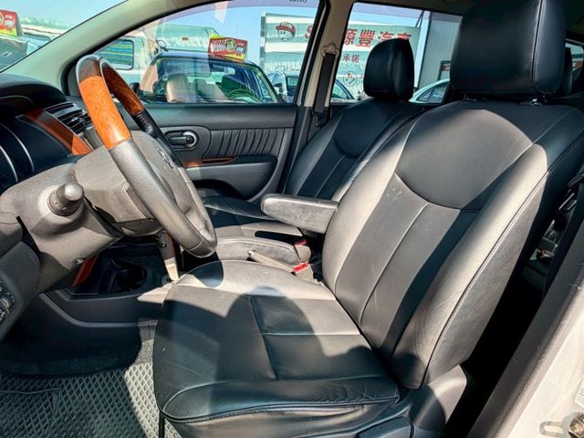 2012年✅NISSAN✅Livina✅倒車顯影✅恆溫✅可全貸✅免頭款✅免保人✅免聯徵✅中古✅強力過件✅線上申貸✅  第3張相片