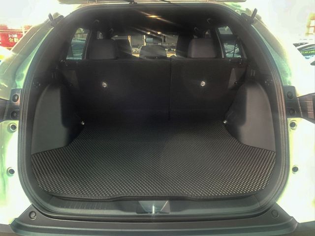 ✅全新領牌車✅Yaris Cross ✅環景/盲點/前後雷達/前後行車紀錄器✅特仕版✅全網最低價✅需配合貸款  第15張相片