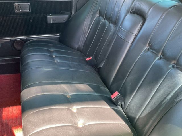 VOVLO✅僅跑7萬公里✅總代理✅復古✅古董車✅240GLE✅整車原廠✅原汁原味✅舊式車牌✅收藏等級  第4張相片