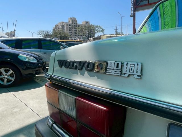 VOVLO✅僅跑7萬公里✅總代理✅復古✅古董車✅240GLE✅整車原廠✅原汁原味✅舊式車牌✅收藏等級  第13張相片