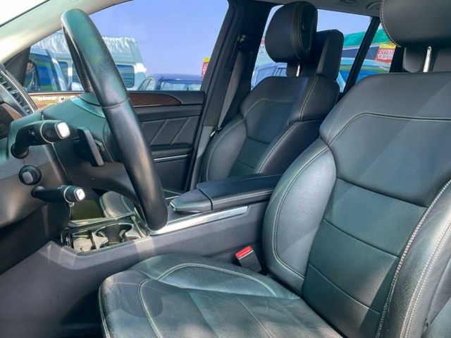 2014✅GL350✅全景天窗✅電動收折座椅✅7人座✅4WD✅定速✅可全貸✅可貸100萬✅免保人  第3張相片