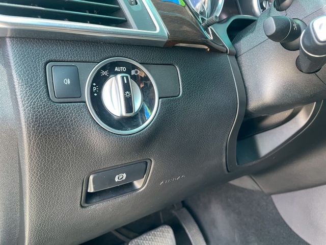 2014✅GL350✅全景天窗✅電動收折座椅✅7人座✅4WD✅定速✅可全貸✅可貸100萬✅免保人  第7張相片