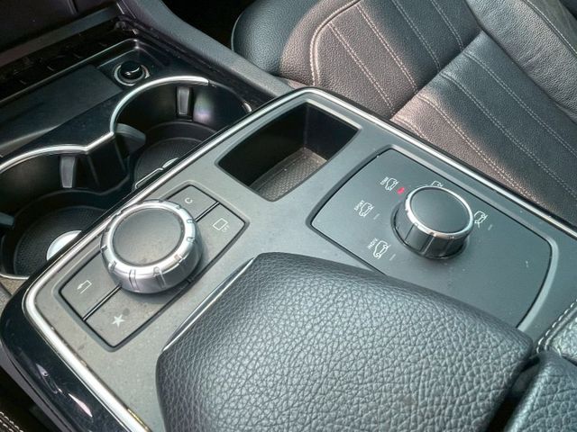 ✅柴油省油省稅金✅4 MATIC✅天窗✅雙前座電動座椅✅可貸款109萬✅免保人✅免聯徵✅二手✅強力過件✅線上評估  第9張相片