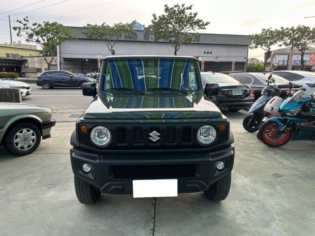 2026年JIMMY  現領 全新領牌車 顏色可挑 貸款須配合匯豐 露營  第17張相片