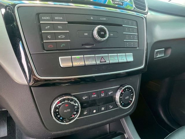✅柴油省油省稅金✅4 MATIC✅天窗✅雙前座電動座椅✅可貸款109萬✅免保人✅免聯徵✅二手✅強力過件✅線上評估  第12張相片