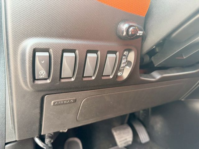 2016年領牌✅SMART Passion版✅Forfour✅恆溫✅剛換4顆輪胎✅倒車顯影✅可全貸✅免頭款✅免  第7張相片