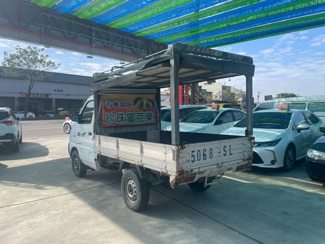 ✅玲木✅馬上發✅僅跑9萬✅貨車✅發財車✅一手車✅里程準✅耐操有擋頭✅可全貸✅免保人✅免聯徵  第14張相片