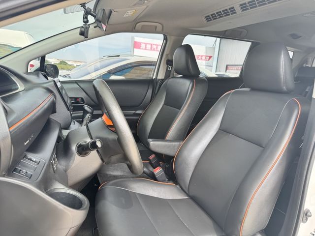 ✅原廠7人座✅雙電動滑門✅倒車顯影✅ISOFIX✅車道偏移警示✅可全貸✅免頭款✅免保人✅免聯徵✅二手✅中古✅強力過件✅  第4張相片