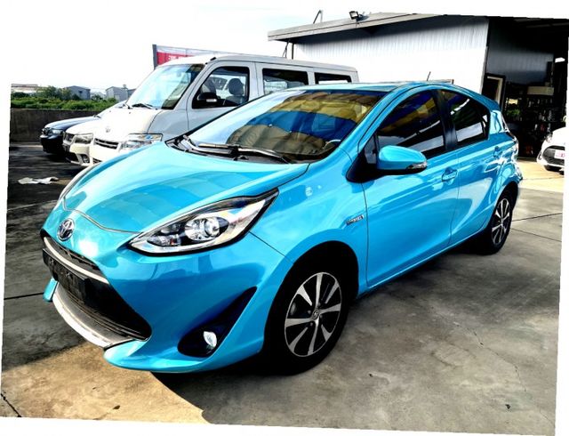 ✅油電✅免鑰匙啟動✅盲點✅LED尾燈✅定速✅實車實價✅一手車✅可全貸✅免頭款  第2張相片
