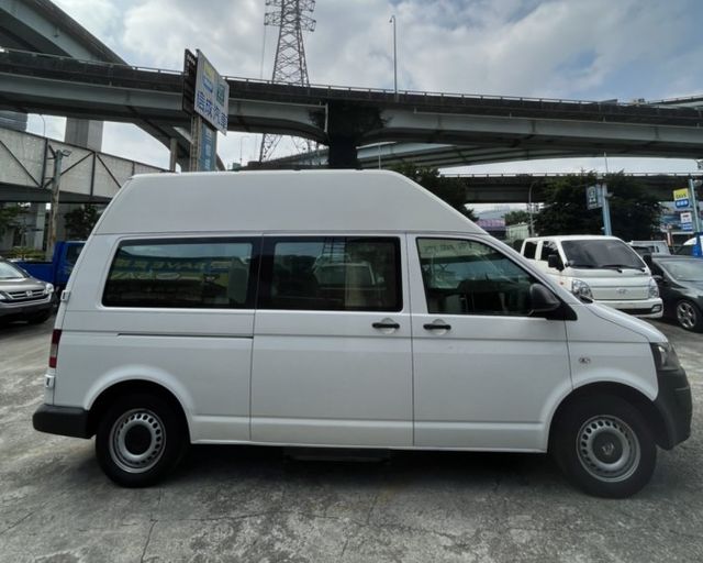 ✅福斯✅T5✅原廠高頂✅福祉車✅一手車✅復康巴士✅輪椅車✅輪椅升降機✅露營車✅可全貸✅免頭款✅免保人✅免聯徵✅二手✅中古  第16張相片