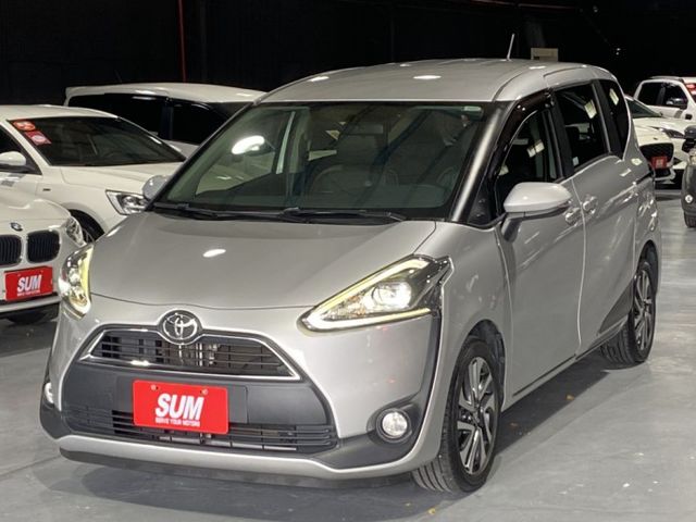 TOYOTA SIENTA  第1張相片