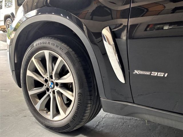 35i 3.0 總代理 天窗 4WD 腳踢尾門 I-KEY 定速 導航 顯影 快撥 方控 氣氛登 摸門 雙電椅  第6張相片