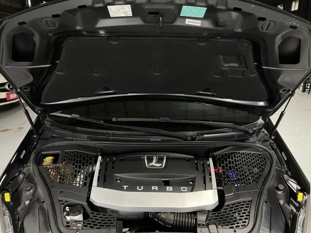 2.2T 渦輪 頂級旗艦版 大7人座椅 天窗 360度環景 定速 雙電動滑門 電動記憶座椅 雙電視螢幕 方控 HID  第14張相片