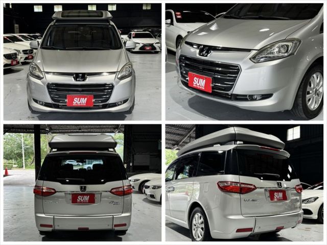 2.2渦輪 ECO小改款 輪椅福祉車 絕版稀有款 I-KEY 摸門 天窗 全電動升降 雙安 恆溫 顯影 魚眼  第19張相片