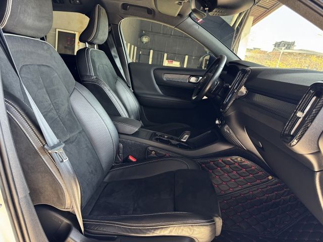 2.0 渦輪 T4 R-Design 全景 空套 ACC跟車 19圈 腳踢電尾門 I-KEY 摸門 環景 盲點  第9張相片