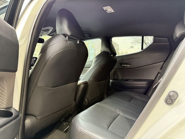 1.2 渦輪 新型小改款 ACC跟車 LED 電熱座椅 導航 顯影 I-KEY 9安 盲點 摸門 方控 抬顯 車道偏移  第10張相片