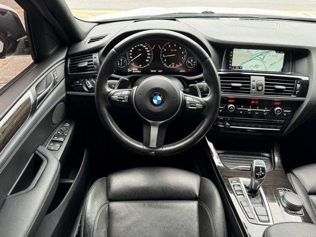 2.0渦輪 28i M-SPORT 精品運動版 4WD 電尾門 天窗 摸門 I-KEY 9安 導航 顯影 電動記憶椅  第11張相片