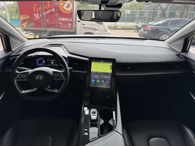 1.5 VIP版 GLT-B 渦輪 全景 ACC 電尾門 四座冷熱電盲點 導航 卡不累 雙電動滑門 方控 後出風  第2張相片