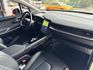 1.5 VIP版 GLT-B 渦輪 全景 ACC 電尾門 四座冷熱電盲點 導航 卡不累 雙電動滑門 方控 後出風  第7張縮圖