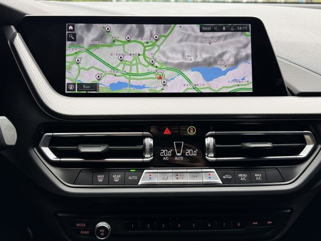 220GC 2.0渦輪 總代理 M-SPORT 空套 卡鉗 ACC 導航 顯影 8安 盲點 I-KEY 摸門 雙電動椅  第12張相片
