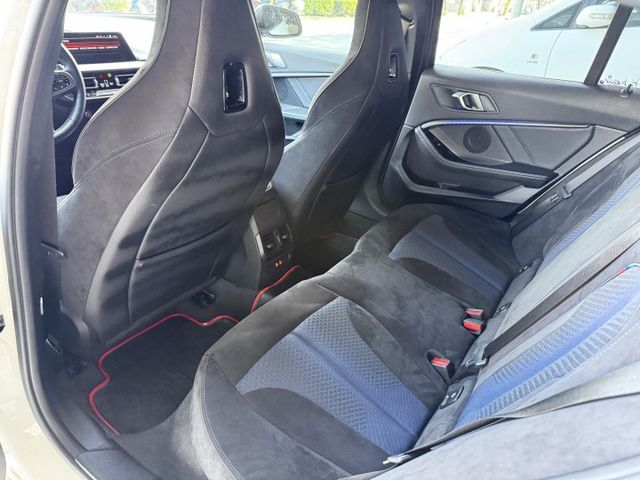 1.5 渦輪 總代理M-Sport 空套 ACC 導航 I-KEY 顯影 8安 盲點 摸門 方控 麂皮賽車椅 雙電動座椅  第8張相片