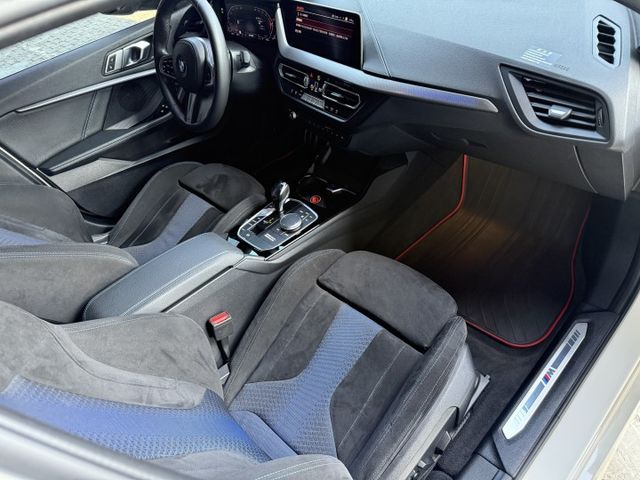 1.5 渦輪 總代理M-Sport 空套 ACC 導航 I-KEY 顯影 8安 盲點 摸門 方控 麂皮賽車椅 雙電動座椅  第9張相片