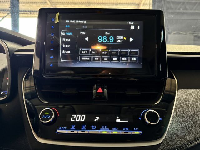 1.8汽油 新型大改款 ACC跟車 9安 16圈 恆溫 車道偏移 胎壓 藍芽 電折 魚眼日行燈 ABS 皮椅  第14張相片