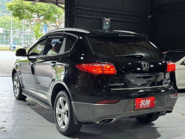 2.2渦輪 新款ECO 天窗 環景 2安 電尾門 方控 電動記憶椅 行車器 側踏板 HID 日行燈 恆溫  第6張相片
