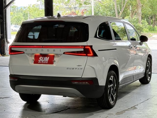 1.5 VIP版 GLT-B 渦輪 全景天窗 ACC 電動尾門 四座電動及冷熱座椅 盲點 環景 I-KEY 雙電動滑門  第6張相片