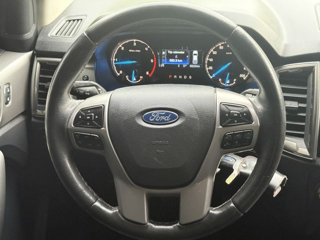 2.0 渦輪 6安 4WD 後網拉桿 後拉版 ABS 定速 循跡 前後行車紀錄器 霸氣水箱罩 側踏板 車道偏移 方控  第13張相片