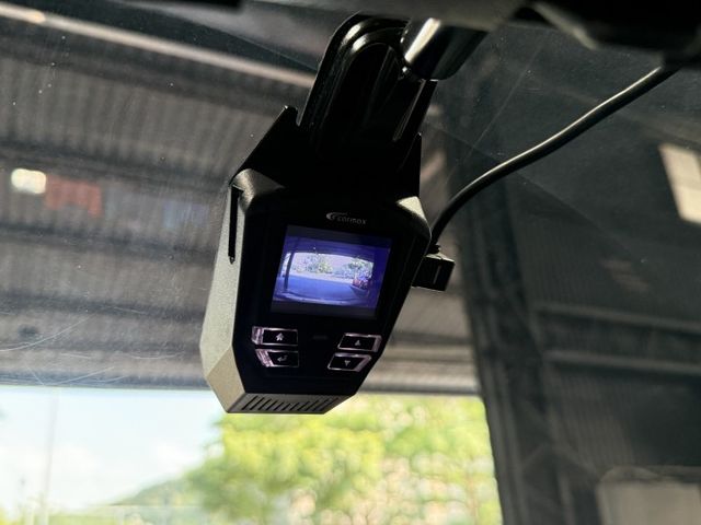 2.0 J版 雙安 自排 自用小客貨車 大安卓機 導航 顯影 電視 行車紀錄器 藍芽 倒車雷達  第13張相片