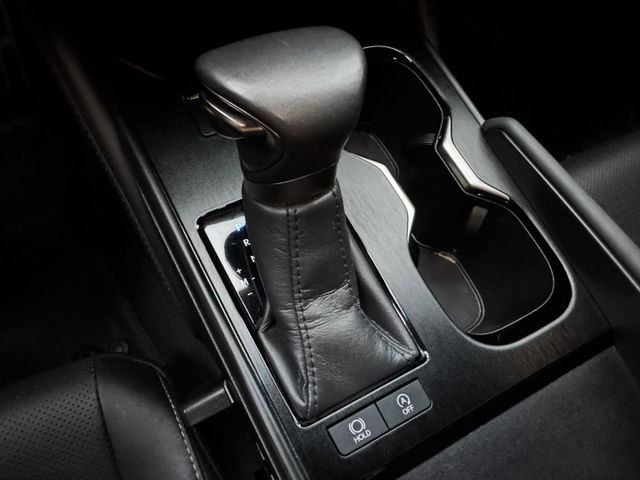 2.0汽油 新型小改款 天窗 I-KEY ACC 12安 環景 車偏 盲點 摸門 行車器 氣氛燈 電動電熱椅  第13張相片