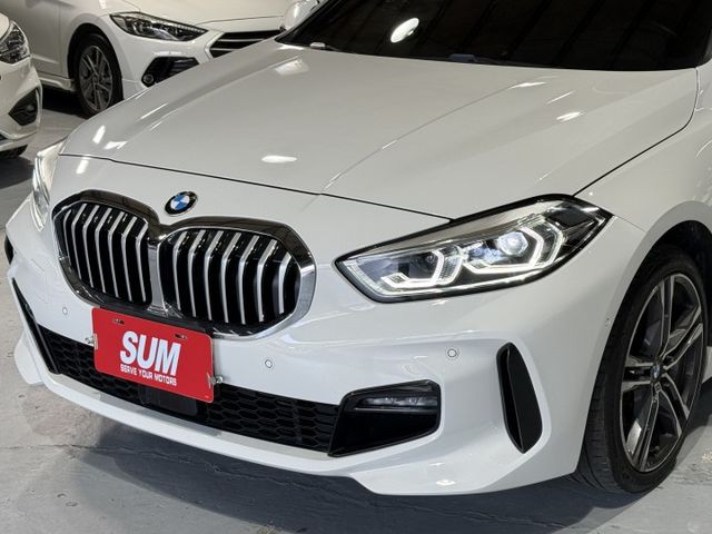 1.5渦輪 總代理 M-SPORT 空套 ACC I-KEY 8安 導航 顯影 盲點 摸門 I-KEY 定速  第5張相片