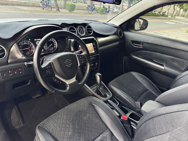 1.4 渦輪 S運動版 ACC 7安 I-KEY 摸門 7安 車偏 盲點 方控 快撥 定速 循跡 CarPlay 導航  第9張相片