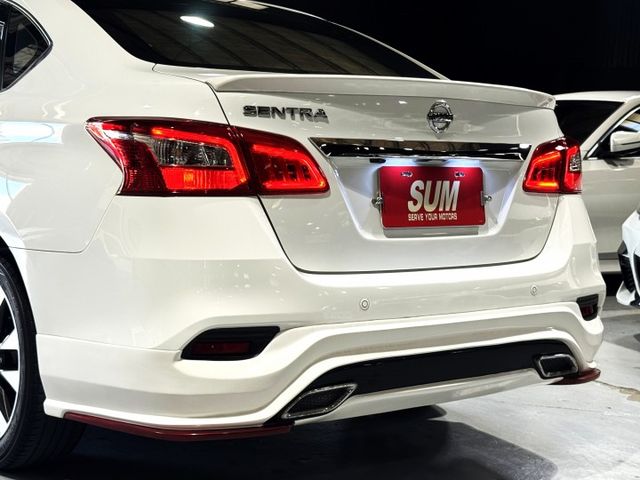 1.8小改款 頂級尊絕版 天窗 盲點 環景 空套 I-KEY 摸門 安卓機 導航 定速 循跡 方控 恆溫 胎壓  第7張相片