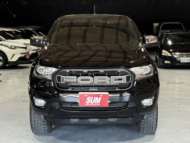 2.0 渦輪 4WD 全能版雙廂 霸氣水箱罩 後拉版 前後行車器 定速 魚眼 CarPlay 方控 胎壓 車偏  第4張相片