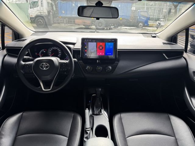 1.8 新型大改款 ACC跟車 9安 方控 黑化16圈 定速 循跡 大卓機機 導航 顯影 CARPLAY 藍芽  第2張相片