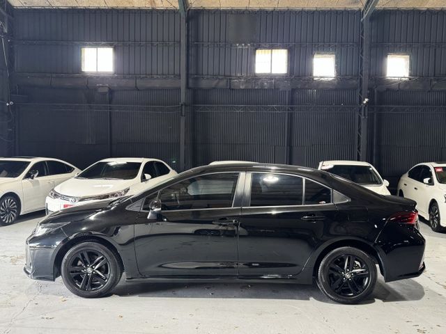 1.8 新型大改款 ACC跟車 9安 方控 黑化16圈 定速 循跡 大卓機機 導航 顯影 CARPLAY 藍芽  第3張相片