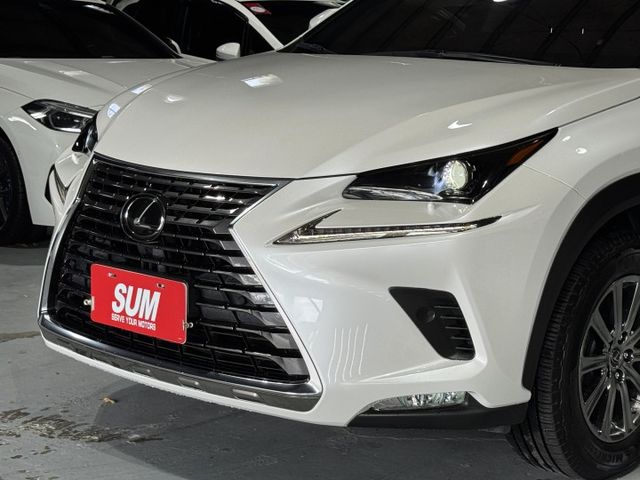 菁英PLUS 2.0汽油 ACC 電動椅 9安 電尾門 I-KEY 盲點 摸門 顯影 17圈 LED日行燈  第5張相片