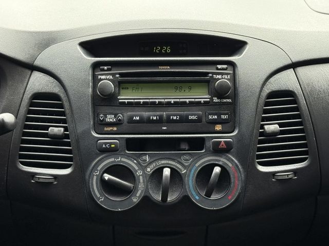 2.0 J版 雙安 自排 自用小客貨 後照鏡方向指示燈 倒車雷達 可調式大燈 九成新輪胎  第13張相片