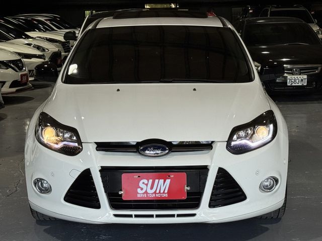 2.0五門 頂級運動版 空套 天窗 4安 停車輔助 大安卓機 導航 顯影 前後行車 前後日行燈 恆溫 定速  第4張相片