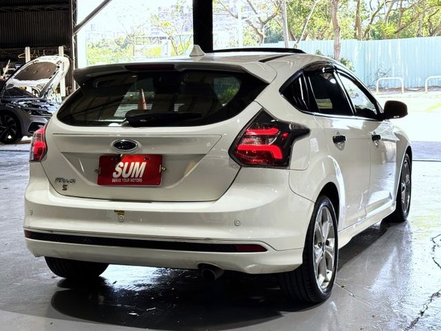 2.0五門 頂級運動版 空套 天窗 4安 停車輔助 大安卓機 導航 顯影 前後行車 前後日行燈 恆溫 定速  第7張相片