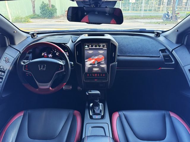 GT220 1.8渦輪 天窗 全車空套 環景 天窗 大螢幕 電動椅 電尾門 I-KEY 摸門 快撥 方控 導航  第2張相片