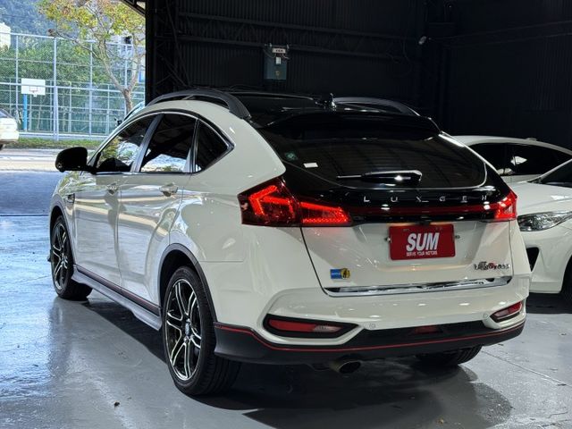 GT220 1.8渦輪 天窗 全車空套 環景 天窗 大螢幕 電動椅 電尾門 I-KEY 摸門 快撥 方控 導航  第6張相片