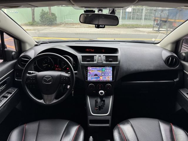 2.0旗艦版 新型小改款 天窗 七人座 雙電動滑門 大安卓機 導航 顯影 18圈 魚眼 電動椅 恆溫 行車器 抬顯  第2張相片