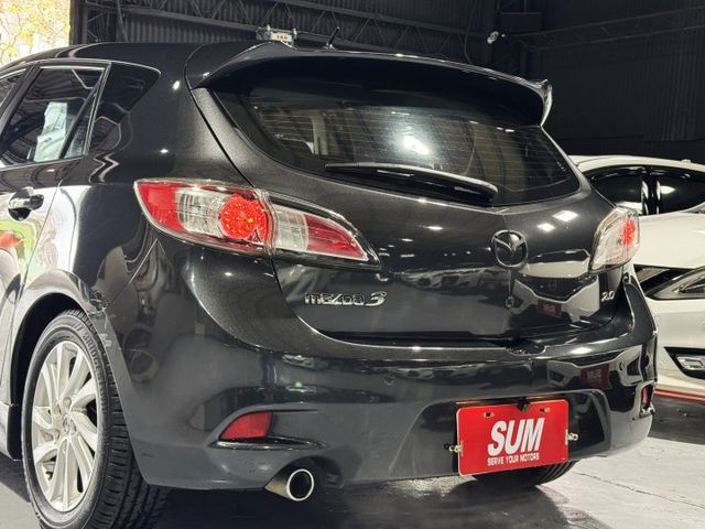 2.0小改款 五門頂級 天窗 恆溫 大安卓機 導航 顯影 雙安 I-KEY 方控 快撥 16圈 魚眼HID 循跡  第8張相片