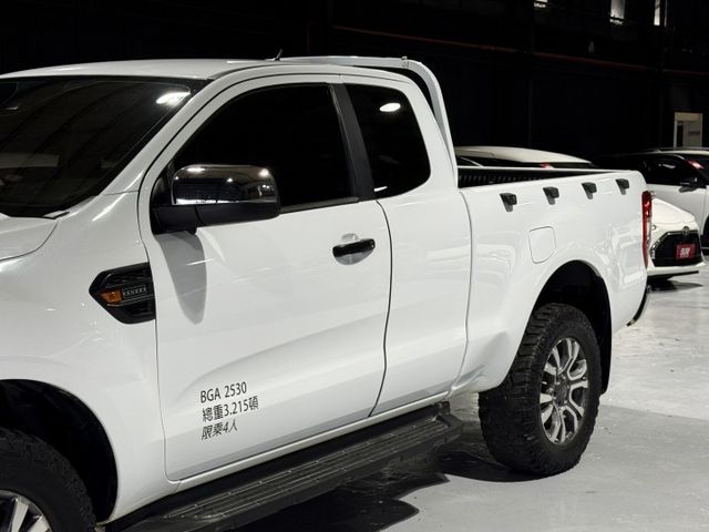 2.0渦輪 職人版 霸氣水箱罩 環景 顯影 4WD 7安 定速 導航 循跡 ABS 方控 18圈 LED日行燈  第6張相片